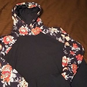 Lularoe navy Amber with floral sleeves 2XL